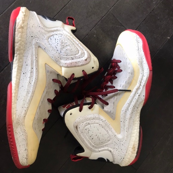 Adidas D Rose 5 Boost Basketball Sneakers 10 - Picture 5 of 8